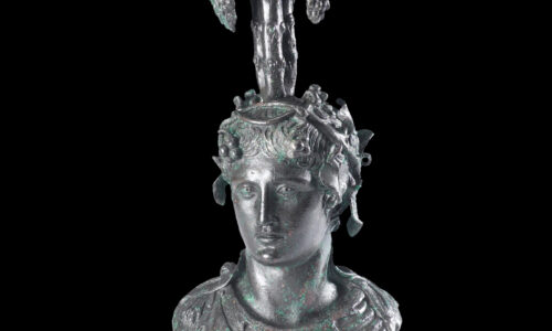 Bronzebüste des Weingotts Bacchus mit Aufsatz von Laufgewicht. 1. Jh.